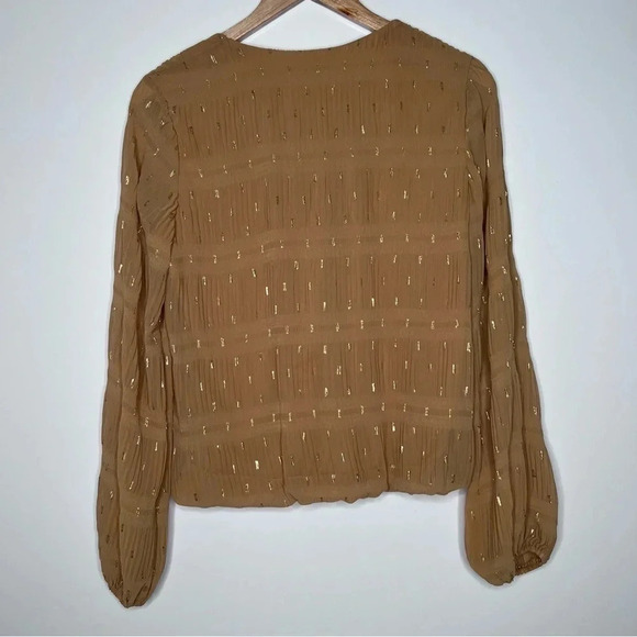 ASTR The Label Mustard Yellow Bubble Hem Long Sleeve Blouse Size Small - Picture 3 of 8